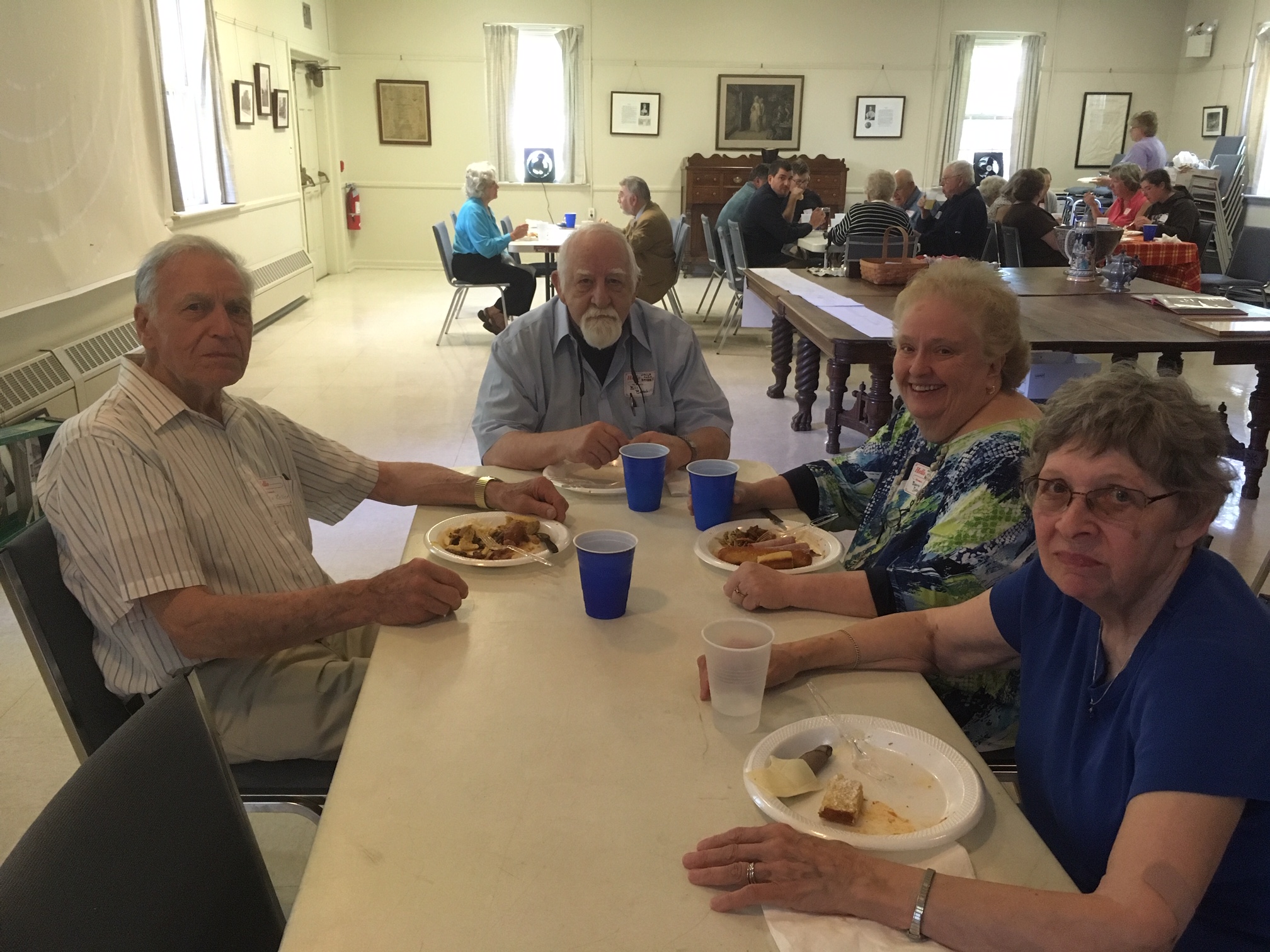 attendees at lunch