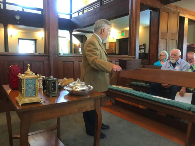 Barry Slosberg presenting